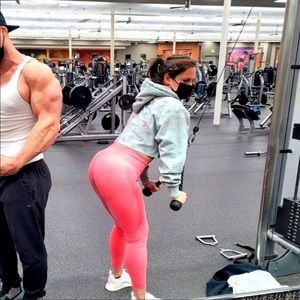 NVGTN Lightly worn size M leggings